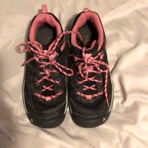 Keen hiking shoes